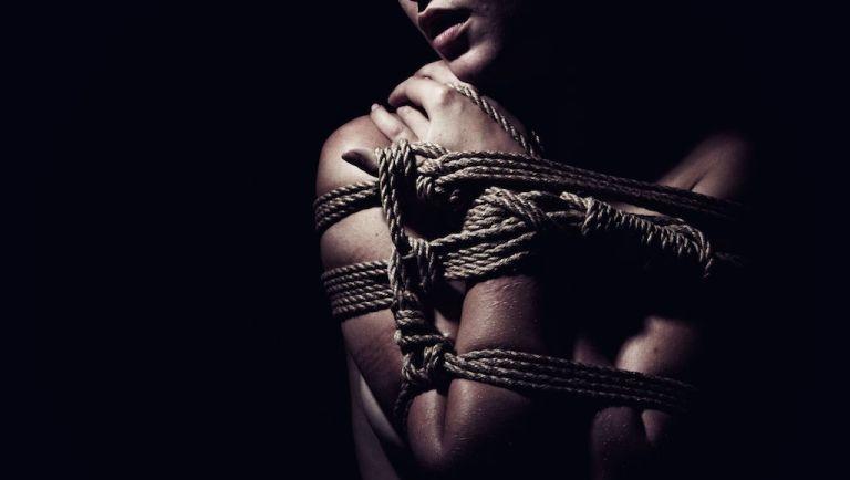 Piesakies SexyStyle SHIBARI pamatu meistarklasei