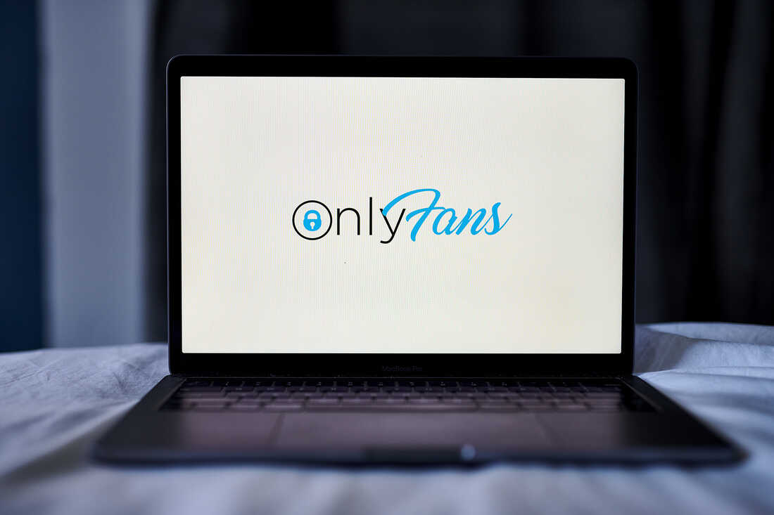 Kā “OnlyFans” palīdz sportistiem gūt peļņu, popularitāti un sazināties ar faniem